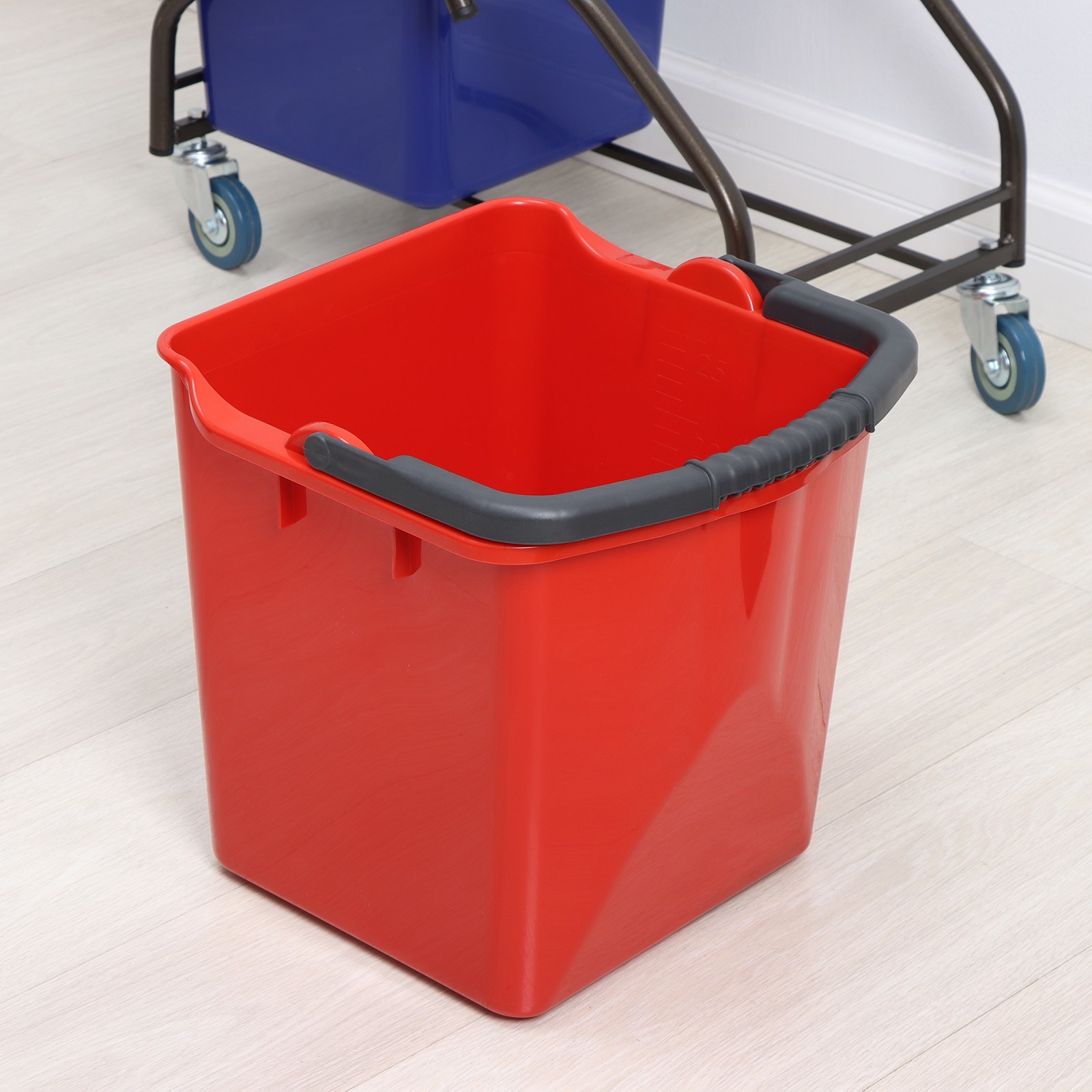 Тележка уборочная двухведерная для уборки помещений с отжимом, 2×25 л ...