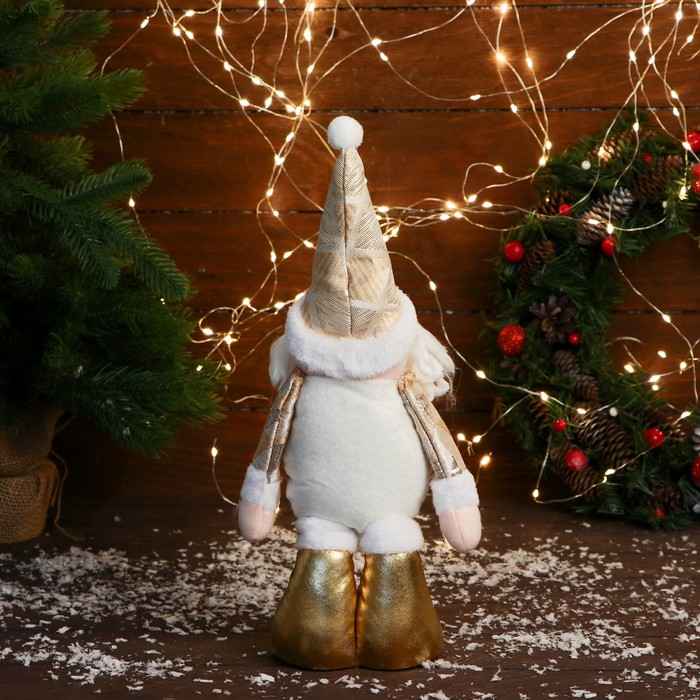 Мягкая игрушка "Дед Мороз в костюме с ромбиками" стоит, 15х30 см, золото
