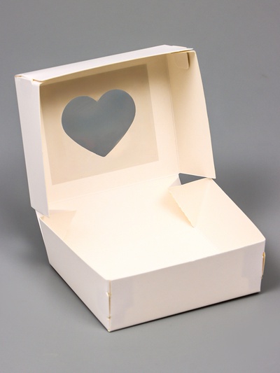 Коробка складная «Сердца», белый, с окном, 10×8×3.5 см