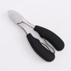 Кусачки педикюрные, с колпачком, с прорезиненными ручками, изогнутое лезвие, 12.5 см, длина лезвия-15 мм, чёрные, серебристые - Фото 8