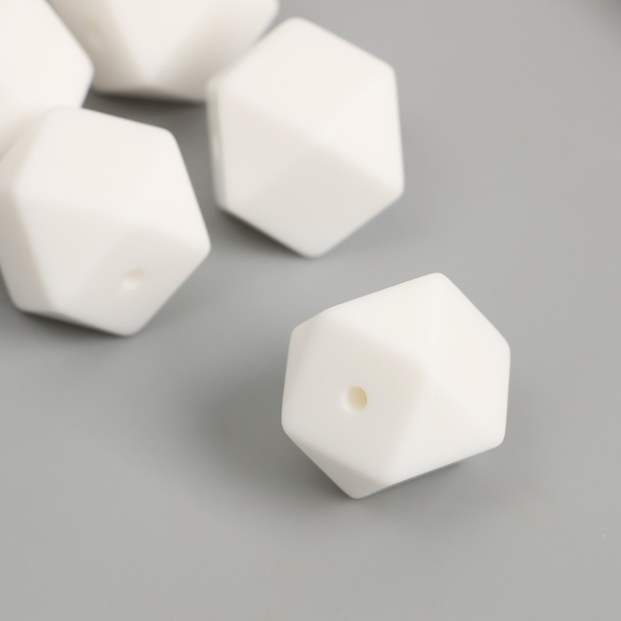 Бусина силикон "Многогранник" ярко-белая d=1,7 см - Фото 1