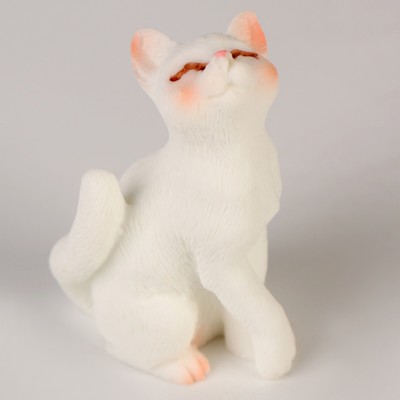 Миниатюра кукольная «Милый котик», набор 3 шт., размер 1 шт. — 1,5 × 2,4 × 4 см