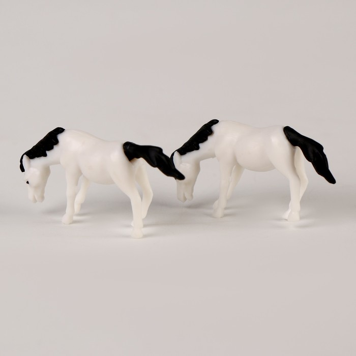 Миниатюра кукольная "Лошадка", набор 2 шт, размер 1 шт 4,5*2,5*1 см, цвет белый
