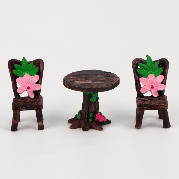 Миниатюра кукольная "Столик на двоих", набор стол и 2 стула