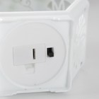 Ночник "Свеча в гексе" 3хLR1130 белый 6х11х15 см RISALUX - фото 24269193