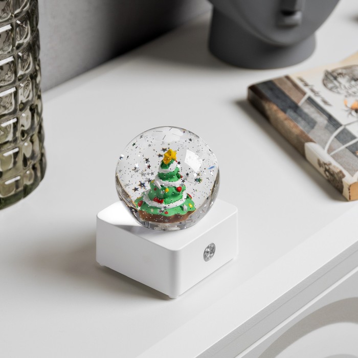 Светодиодная фигура «Шар с ёлкой» 10 × 14.3 × 10 см, пластик, USB, свечение тёплое белое