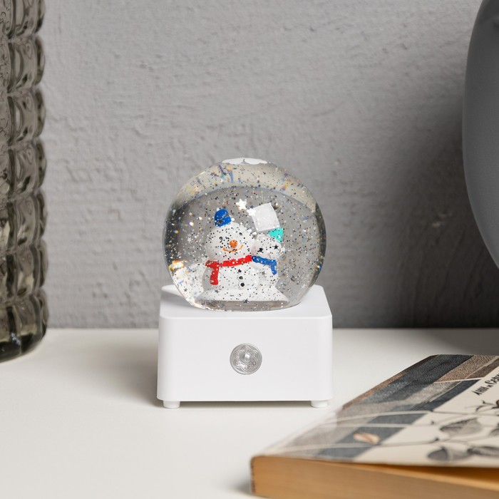 Светодиодная фигура «Шар со снеговиком и медведем» 10 × 14.3 × 10 см, пластик, USB, свечение тёплое белое