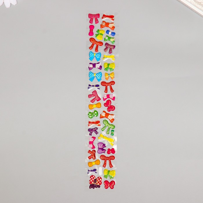 Наклейка пластик объёмные "Бантики/Цветы" с золотой обводкой МИКС 33,5х6 см