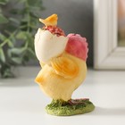 Фигурка полистоун «Курочка в чепчике, несет цыпленка в скорлупе с цветами», 6.5×4×9 см - Фото 3