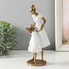 Фигура полистоун «Мама с дочкой, в белых платьях с цветами», 9×8.5×23.5 см - Фото 1