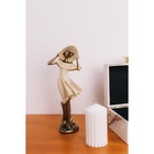 Фигура полистоун «Девушка в широкополой шляпе. Ветер», песочная с бронзой, 12.5×9.5×31 см - Фото 6