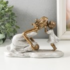 Сувенир полистоун "Мама с дочкой - нежность" 15,5х6,5х10 см - фото 24671518