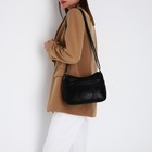 Сумка женская кросс-боди на молнии, 25×11×19 см, чёрная - Фото 2