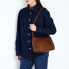 Сумка женская кросс-боди на молнии, 26×11×21 см, коричневая - Фото 7