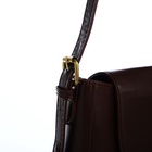 Сумка женская мессенджер на клапане, 22×7×21 см, тёмно-коричневая - Фото 8