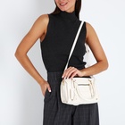 Сумка саквояж женская, маленькая, с длинным ремнём, с ручками, белая - Фото 10