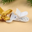 Подарочный набор: держатель для соски-пустышки на ленте и носочки - погремушки на ножки «Наше чудо» - фото 3918913