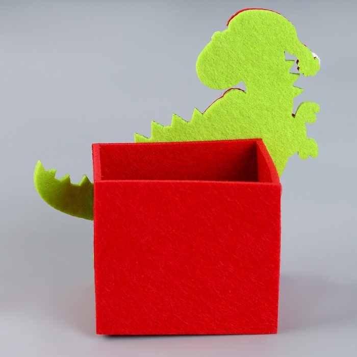 Карандашница «Новогодний динозавр/дракон» 13 × 15 × 7 см, МИКС