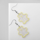 Серьги акриловые «Мишка» в блёстках, цвет радужно-жёлтый в серебре - Фото 3