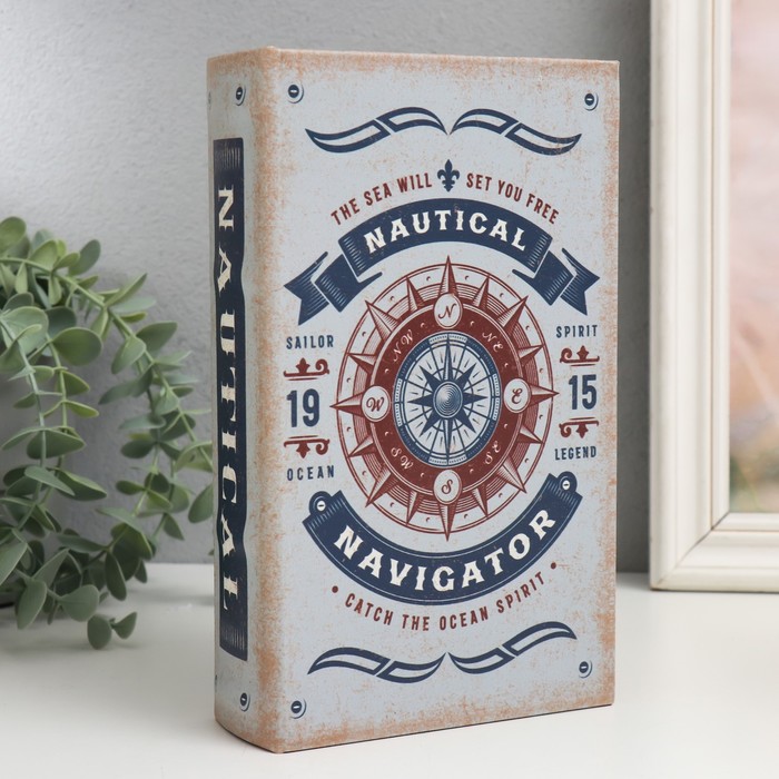 

Сейф-книга дерево кожзам "Поймай дух океана" 21х13х5 см