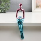 Фигурка настольная полистоун «Человек с шаром», на полку, розово-голубой, 5.6×9×23 см - Фото 1