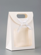 Коробка-пакет, с окном, белый, 20×14×7 см - Фото 1