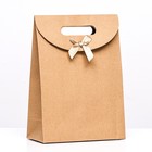 Коробка - пакет с ручкой, крафт, 26×19×9 см - Фото 1