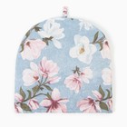 Грелка на чайник Доляна"Магнолия" 28х28см, рогожка 158 г/м2, 50% хл, 50% пэ - фото 24590118