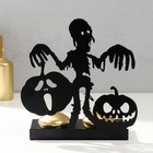 Подсвечник металл на 2 свечи "Хэллоуин. Скелет с тыквами" чёрный 15х14х6 см - фото 3981769