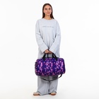 Сумка дорожная на молнии, наружный карман, длинный ремень, фиолетовая, сиреневая - Фото 6