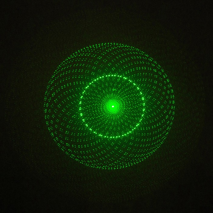 Лазерная указка, 532 нм, 4 насадки, 2 ААА, зеленый луч
