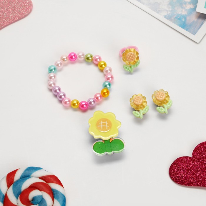 Комплект детский"Выбражулька"4 пр-та:заколка,клипсы,браслет,кольцо,цветочки, цветн