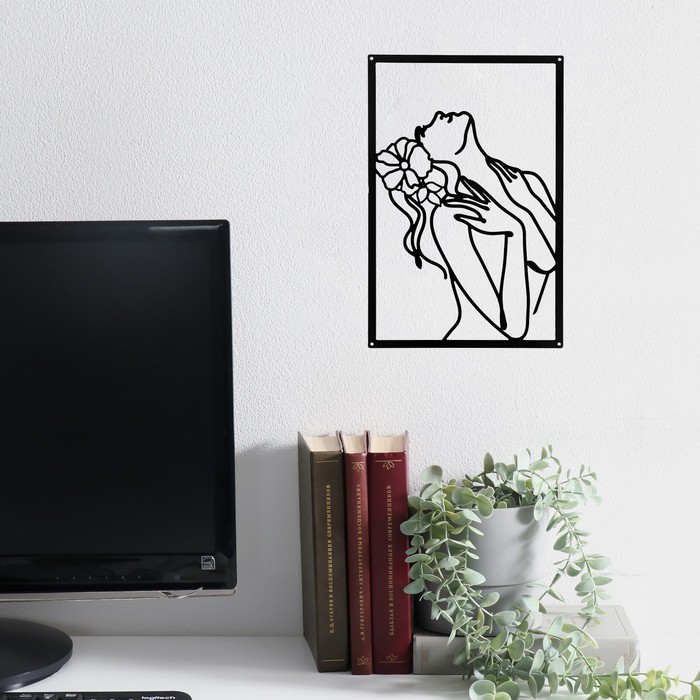 Панно настенное металл «Девушка с цветком в волосах», декор, чёрное, 30×45 см - Фото 1