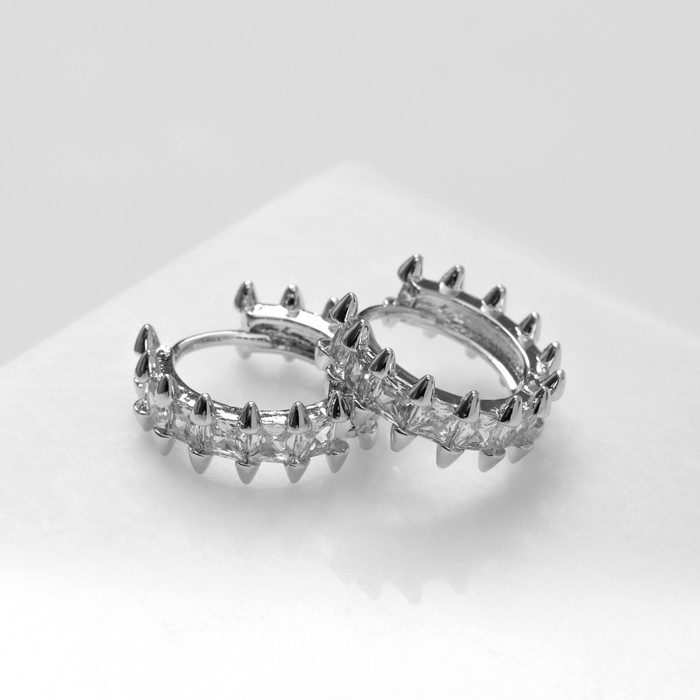 

Серьги-кольца «Искра» острые, цвет белый в серебре