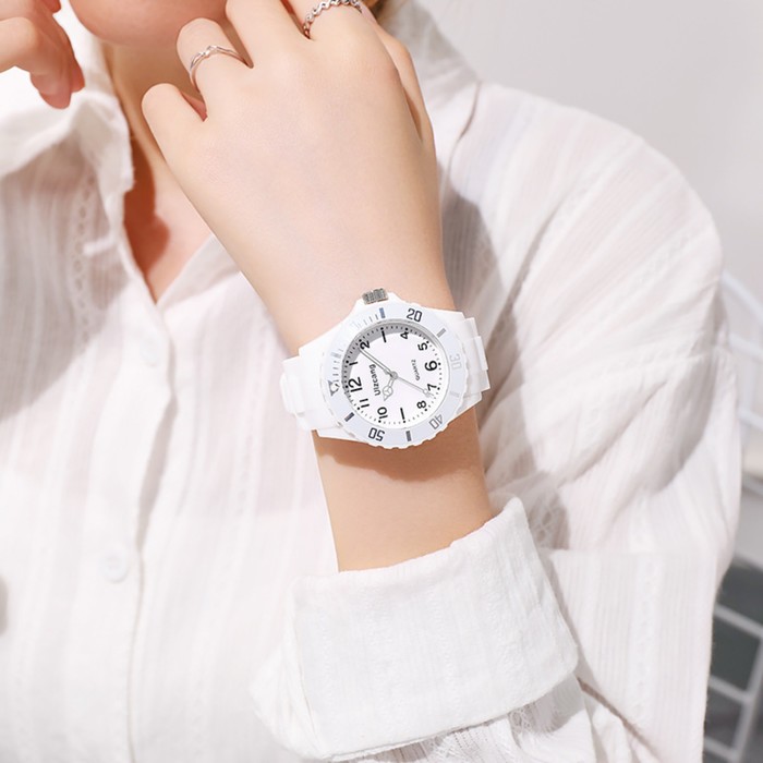 Часы наручные женские, d-4,5см, ремешок силикон, белые - Фото 1