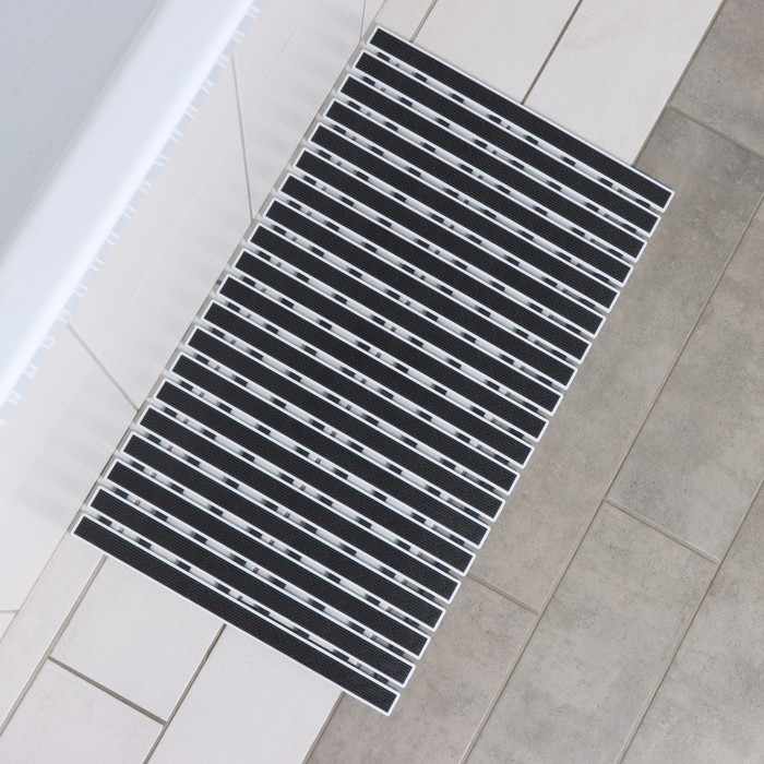 Коврик противоскользящий СПА в ванну на присосках SAVANNA, 40×68 см, цвет чёрный