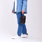 Сумка-клатч мужская на молнии, 2 наружных кармана, 23×5×14 см, тёмно-коричневая - Фото 7