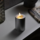 Светодиодная свеча серебристая, 7 × 13 × 7 см, пластик, батарейки ААх2 (не в комплекте), свечение тёплое белое - фото 7879321
