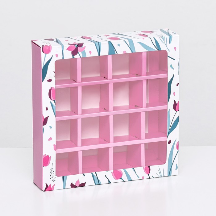 Коробка для 16 конфет, «Тюльпаны» 17.7×17.7×3.8 см