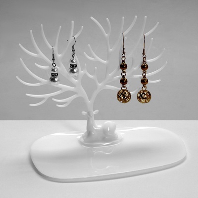 Подставка для украшений «Олень МИНИ», 17×10.2×14.5 см, прямоугольное основание, цвет белый