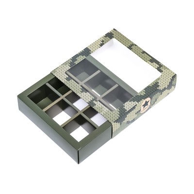 Коробка для 9 конфет с обечайкой, «Камуфляж» 13.8×13.8×3.8