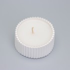 Свеча "Купол" в подсвечнике с узкими гранями из гипса с крышкой,7,5х9 см,белый перламутр - фото 24610722