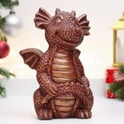 Копилка "Дракончик держит хвост" 10х10х17см, красный с золотом - фото 24270234