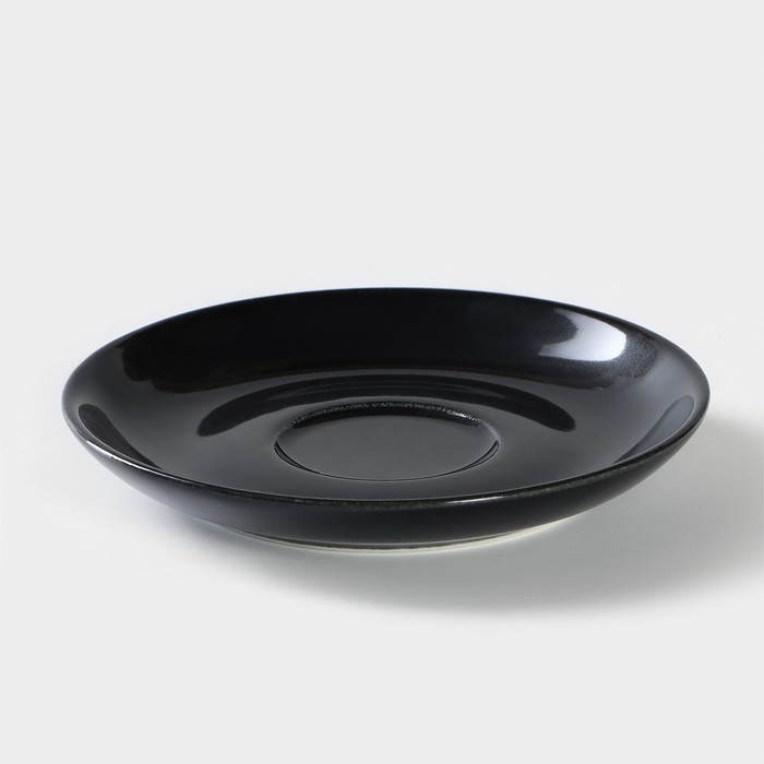 Блюдце фарфоровое «Акварель», d=12 см, цвет чёрный - фото 1907944574