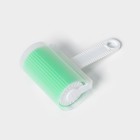 Ролик для чистки одежды в футляре силиконовый, 17×11×6 см, цвет зелёный - Фото 2