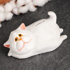 Копилка "Кот толстяк на животе" белый, 10х18х9см - фото 4015256