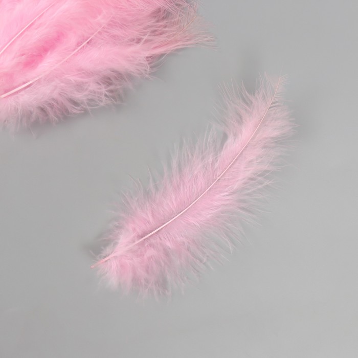 Перо декоративное гусиное пуховое "Нежно-розовое" набор 40 шт h=10-15 см