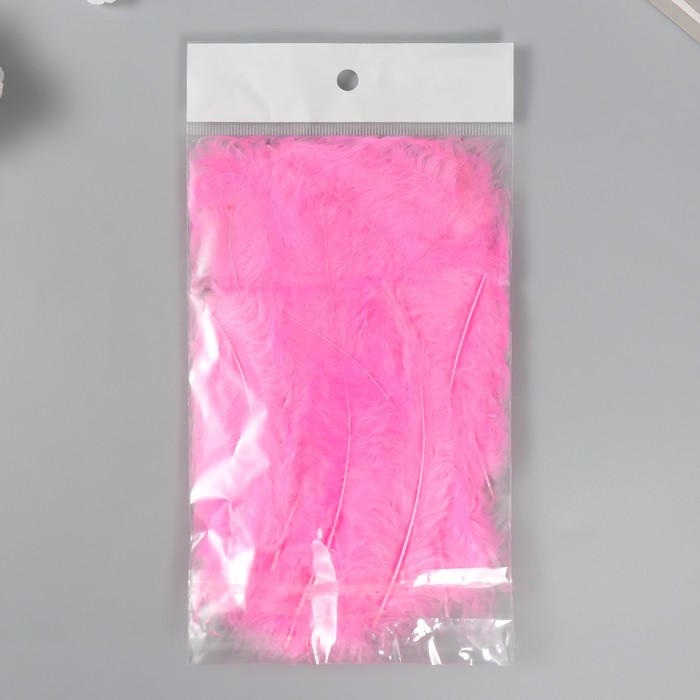 Перо декоративное гусиное пуховое "Ярко-розовое" набор 40 шт h=10-15 см