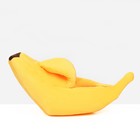 Лежанка-домик для животных "Банан", 40 х 15 х 10 см, жёлтый - фото 7887960