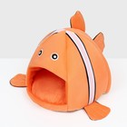 Домик для животных "Рыбка-клоун", 31 х 30 х 28 см, оранжевый - фото 7887966